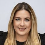 Janelle Ruiz, Sell To Bobby team member and Florida home buyer.